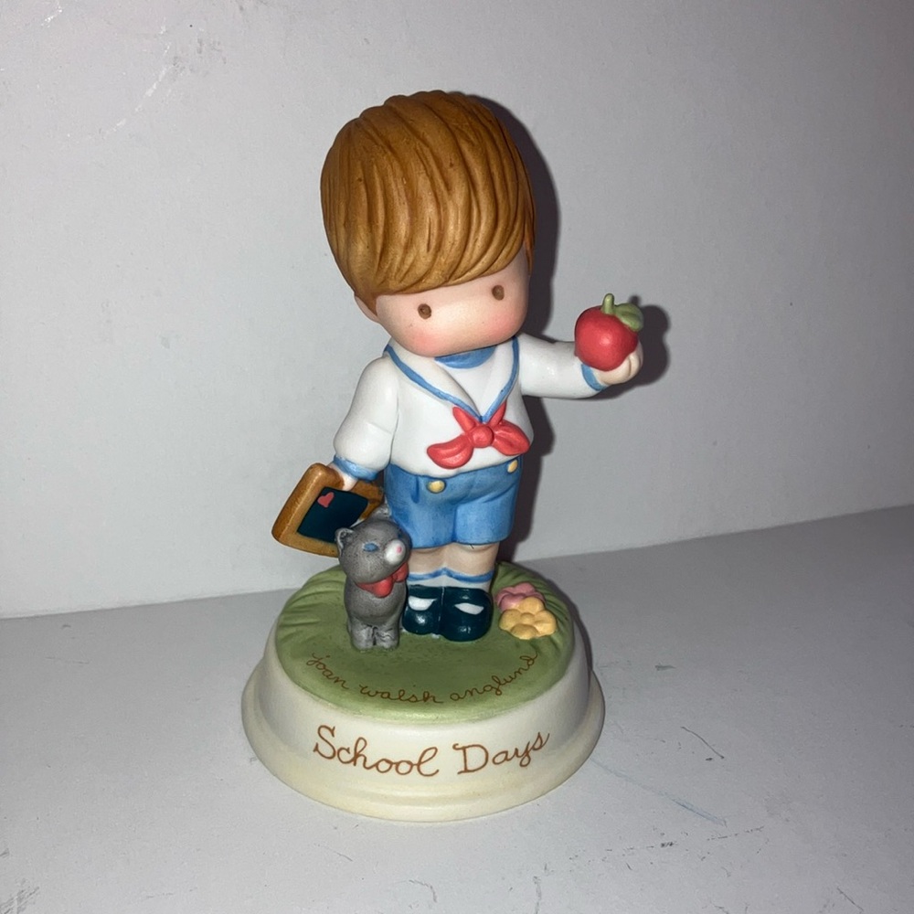 1986 Avon Porcelain Boy Figurine - School Days by Joan Walsh Anglund‎ Colle…